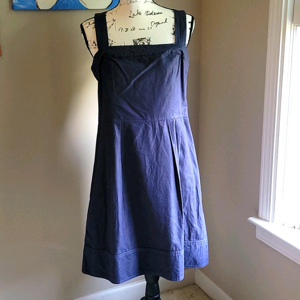 Stylish Ann Taylor Sun-dress